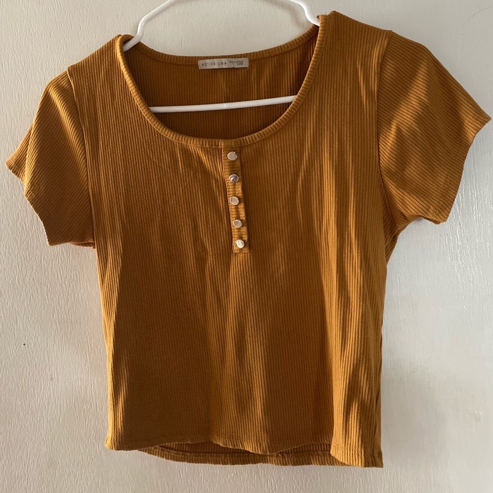 Ribbed Women’s Top